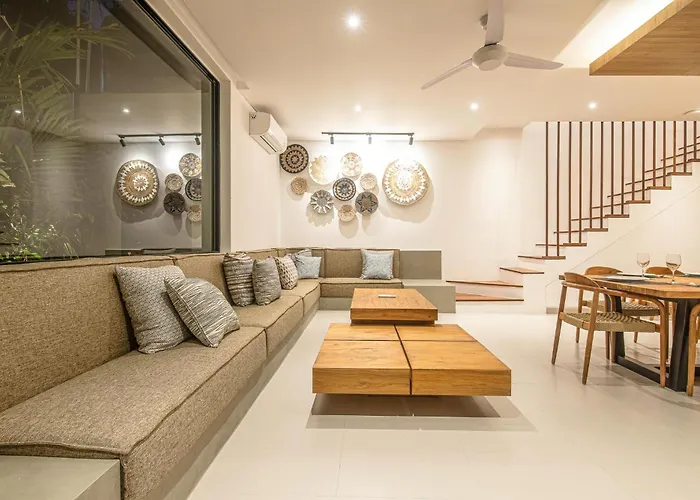 Elegant 5br Modern Steps From Cafe Del Mar チャングー
