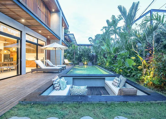 Elegant 5br Modern Steps From Cafe Del Mar 別荘 チャングー