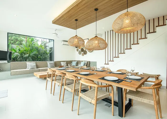 別荘 Elegant 5br Modern Steps From Cafe Del Mar