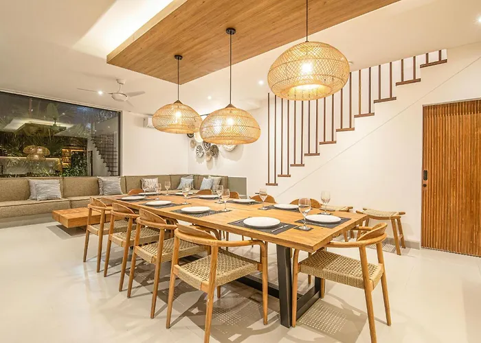 別荘 Elegant 5br Modern Steps From Cafe Del Mar *
