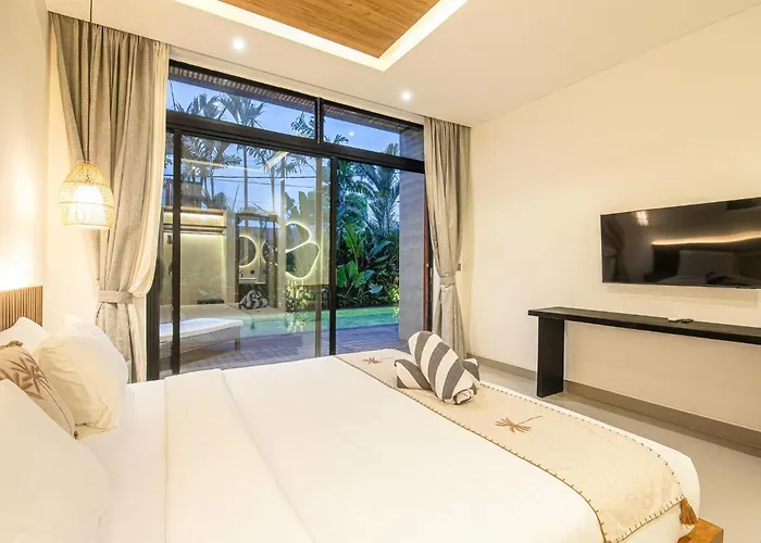 別荘 Elegant 5br Modern Steps From Cafe Del Mar