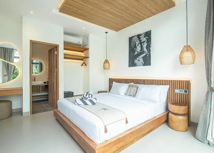 Elegant 5br Modern Steps From Cafe Del Mar 別荘 チャングー