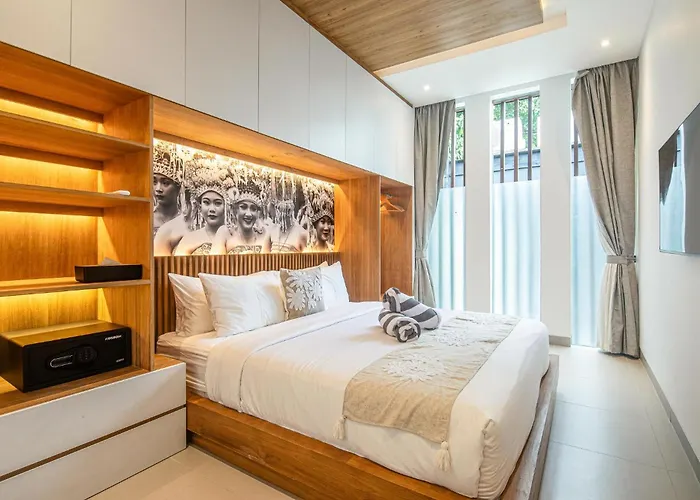 Elegant 5br Modern Steps From Cafe Del Mar 別荘