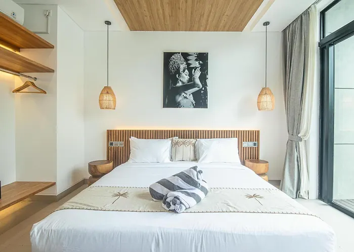 別荘 Elegant 5br Modern Steps From Cafe Del Mar